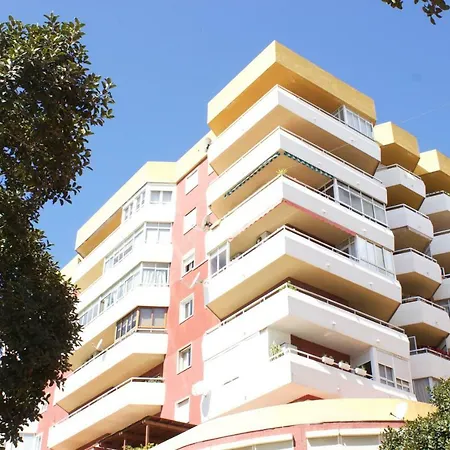 R&e Apartment *